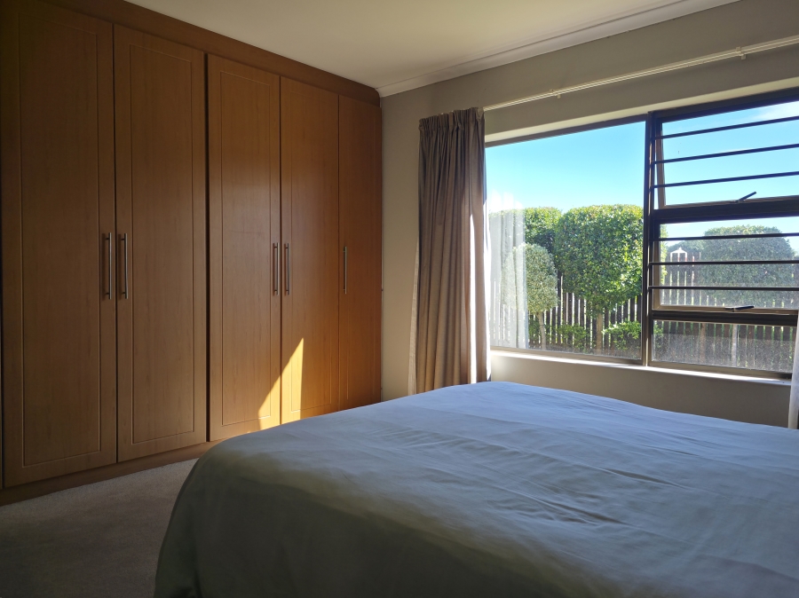 3 Bedroom Property for Sale in Wavecrest Eastern Cape